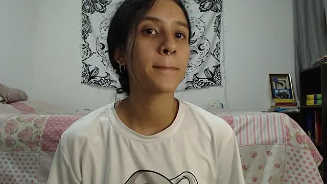 Snapshot of AlinaWoolf_ chatting on 01.03.25 AlinaWoolf online show from 01.03.25