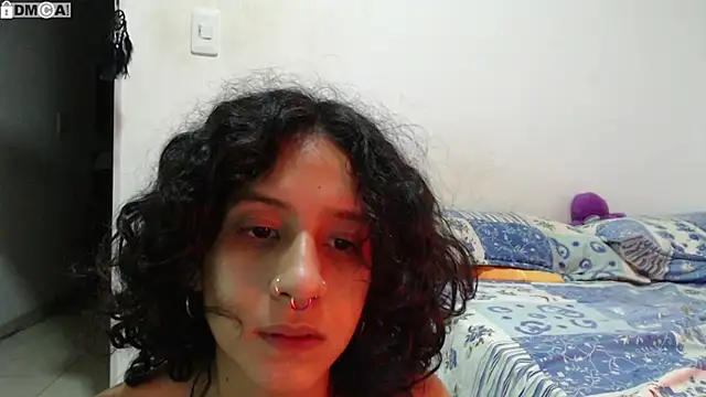 Snapshot of AlinaWoolf_ chatting on 02.20.26 AlinaWoolf online show from 02.20.26