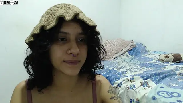 Snapshot of AlinaWoolf_ chatting on 03.02.26 AlinaWoolf online show from 03.02.26