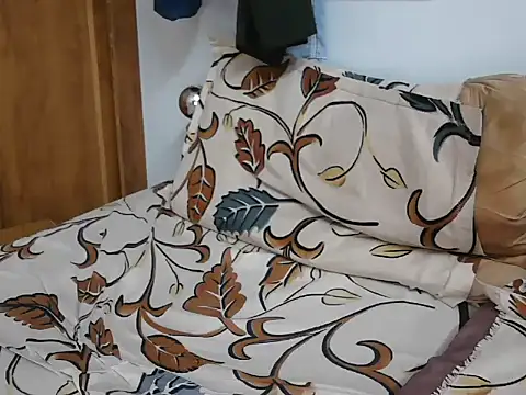 Snapshot of Tamil_Boy28 chatting on 02.21.25 Tamil Boy28 online show from 02.21.25