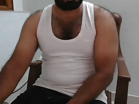 Snapshot of Tamil_Boy28 chatting on 10.26.25 Tamil Boy28 online show from 10.26.25