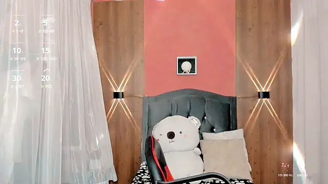 Snapshot of Sarah_angell chatting on 12.19.24 Sarah angell online show from 12.19.24