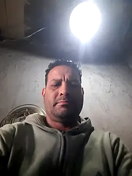 hecwil8 online show from 09.23.25