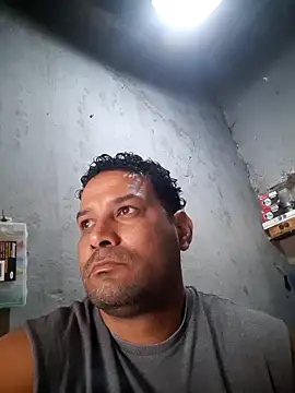 hecwil8 online show from 03.12.26