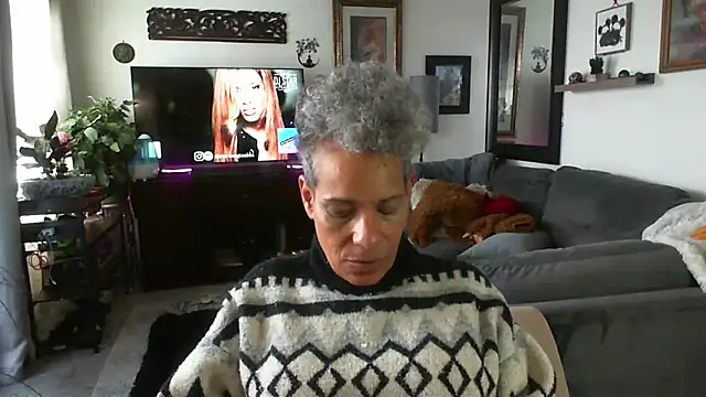 CeceilaMoon online show from 03.06.26