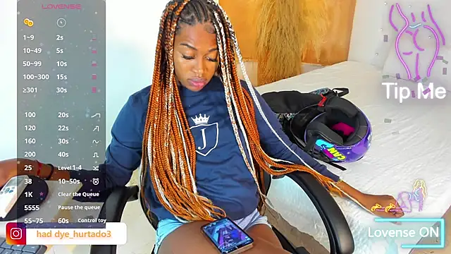 shenielxx online show from 02.20.26