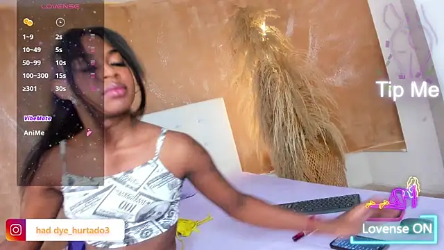 Snapshot of shenielxx chatting on 03.03.26 shenielxx online show from 03.03.26