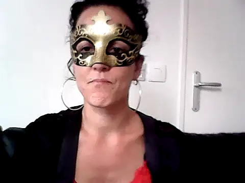 Masquegirlmysterious online show from 10.03.25