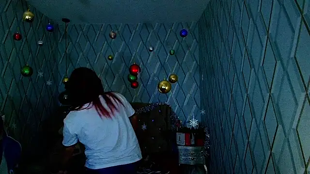 NicolleTaylor online show from 12.22.25