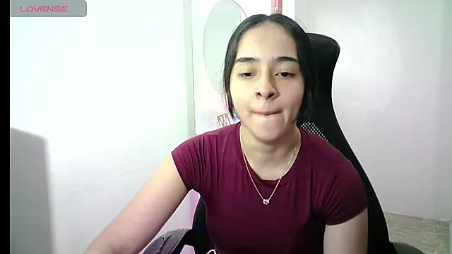 Snapshot of aineangeel chatting on 06.27.26 aineangeel online show from 06.27.26
