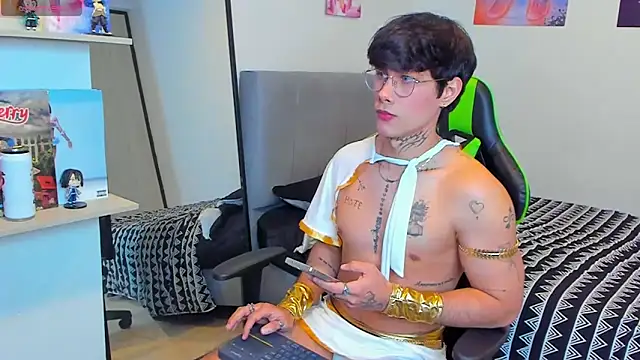 JayHotxxx online show from 05.22.26
