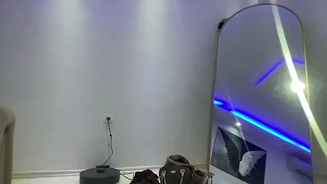 petitebeauty online show from 12.04.25