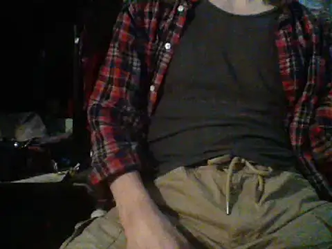 Snapshot of mrdemoncrowly chatting on 03.18.25 mrdemoncrowly online show from 03.18.25