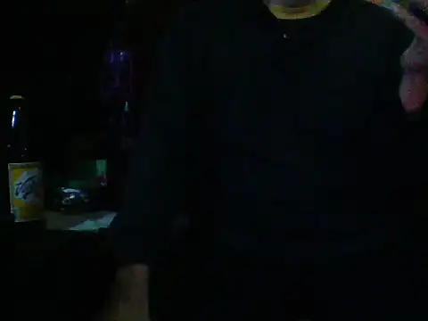 Snapshot of mrdemoncrowly chatting on 10.05.25 mrdemoncrowly online show from 10.05.25