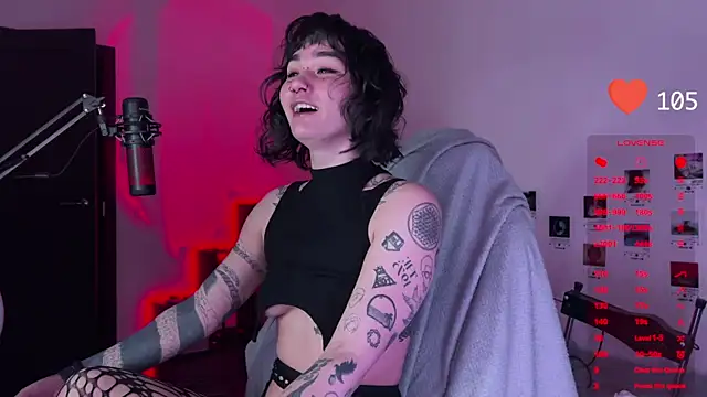 deadlysweet online show from 12.08.24