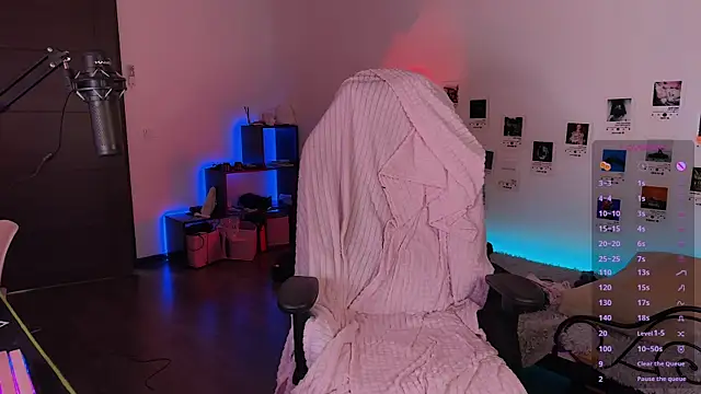 deadlysweet online show from 03.25.26