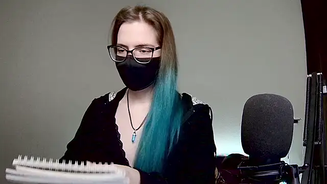 amber candyfloss online show from 12.30.24