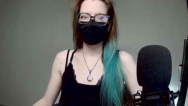 amber candyfloss online show from 02.05.25