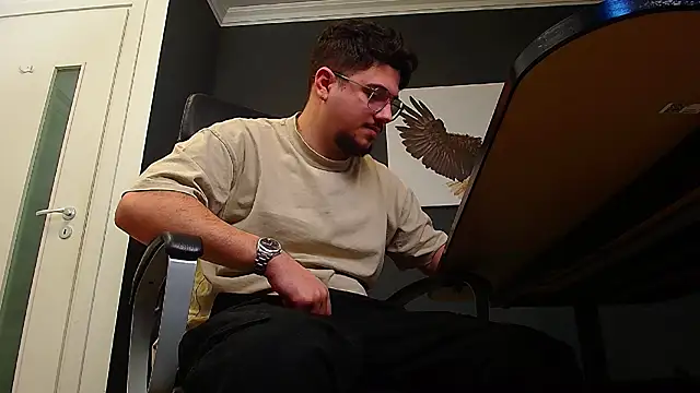 Snapshot of JoshKnights chatting on 01.19.25 JoshKnights online show from 01.19.25