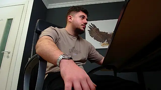 Snapshot of JoshKnights chatting on 02.05.25 JoshKnights online show from 02.05.25