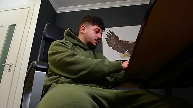 Snapshot of JoshKnights chatting on 02.06.25 JoshKnights online show from 02.06.25