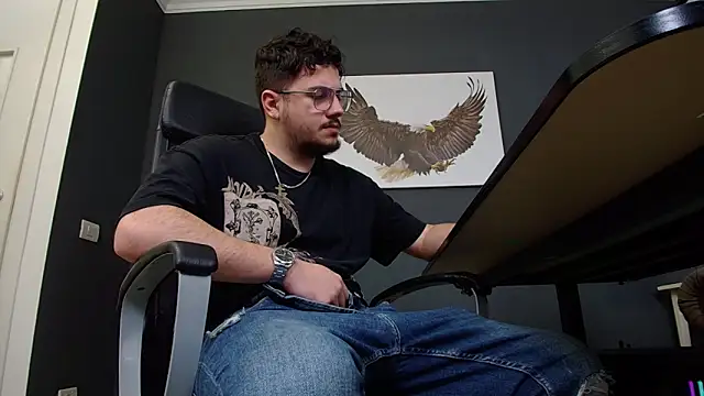 Snapshot of JoshKnights chatting on 02.17.25 JoshKnights online show from 02.17.25