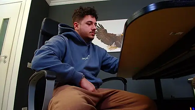 Snapshot of JoshKnights chatting on 03.11.25 JoshKnights online show from 03.11.25