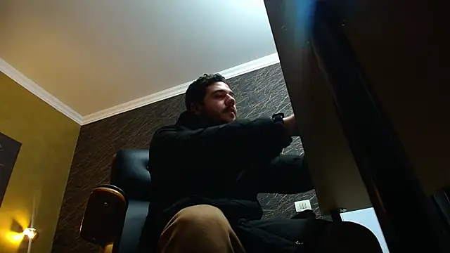 Snapshot of JoshKnights chatting on 11.22.25 JoshKnights online show from 11.22.25