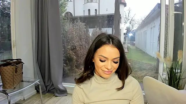 Selena Reeves online show from 02.09.25