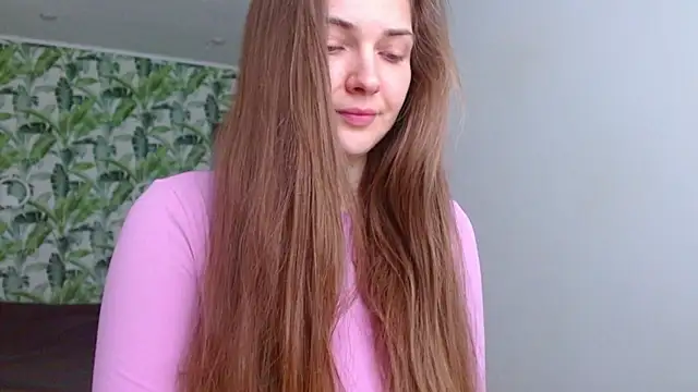 Olivia shine online show from 04.10.26