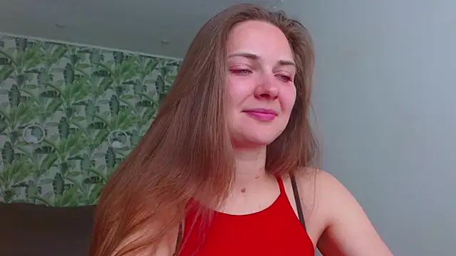 Snapshot of Olivia_shine chatting on 05.11.26 Olivia shine online show from 05.11.26