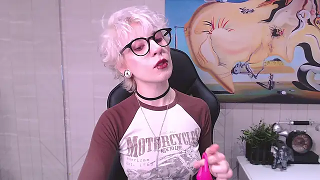 Snapshot of _Moonlight_t chatting on 01.16.25 Moonlight t online show from 01.16.25