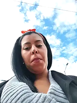 Emily Wane online show from 01.06.25