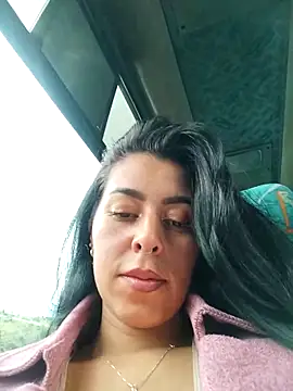 Emily Wane online show from 09.22.25