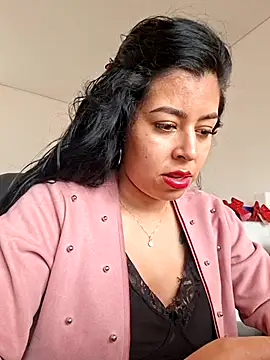 Emily Wane online show from 07.06.26