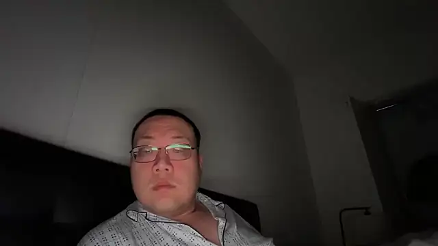 slaveasianboy online show from 11.25.25