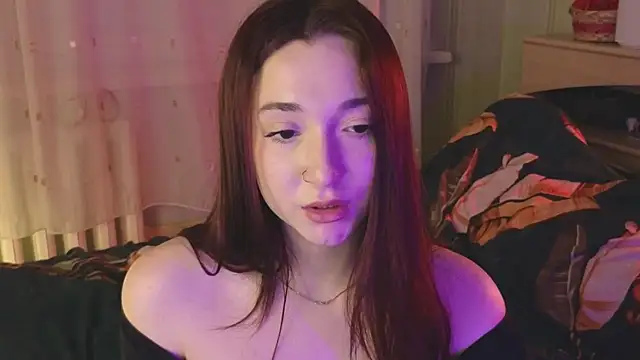 YasmineWest online show from 02.05.25