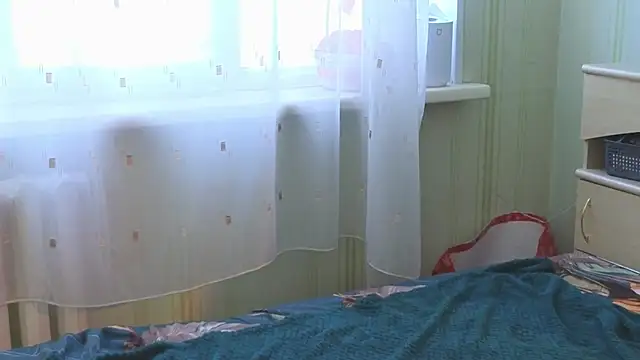 YasmineWest online show from 02.09.25