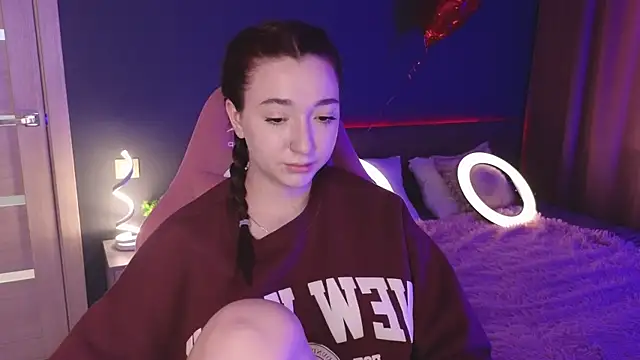 YasmineWest online show from 03.05.25