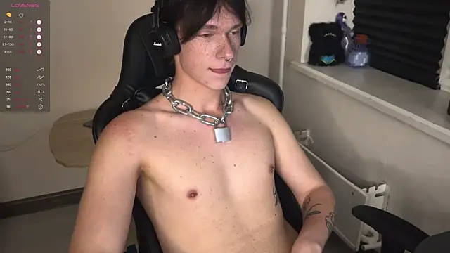 carthylovvve online show from 10.15.25