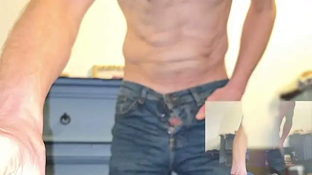 LongUKMakeYouSquirt online show from 12.21.24