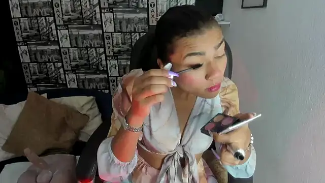 Lilithsabeth online show from 02.14.25