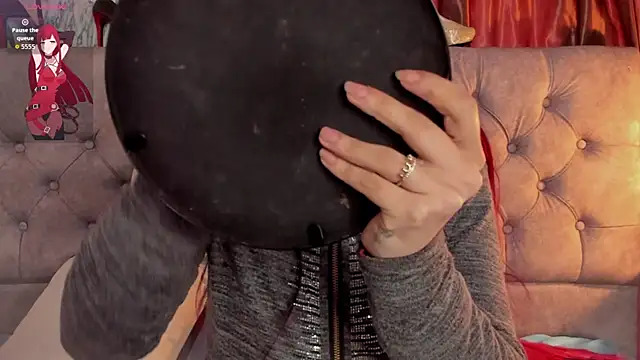  Scarlett 01 online show from 11.04.25