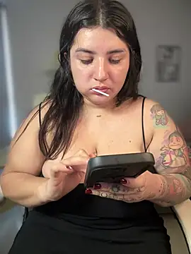 horny roomiess online show from 01.12.26