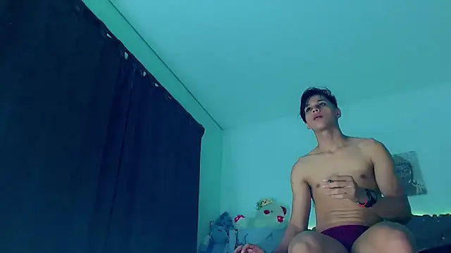 Snapshot of Liamscott_ chatting on 02.17.26 Liamscott online show from 02.17.26