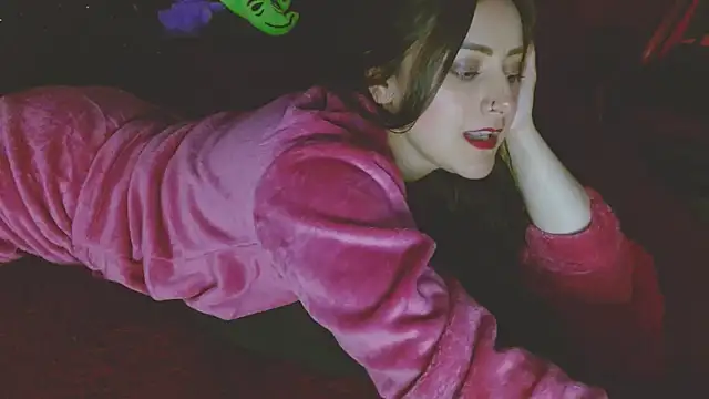 Noamartin  online show from 03.16.25