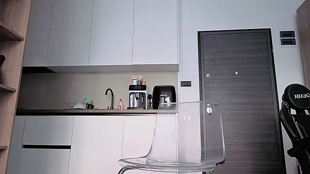 Megan Ros online show from 03.13.26