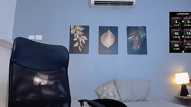 JasmineCampbell  online show from 03.12.25