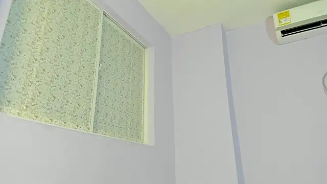 Snapshot of Mari_Mendoza chatting on 12.07.24 Mari Mendoza online show from 12.07.24