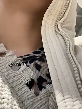 AngelinaTeller online show from 12.25.24